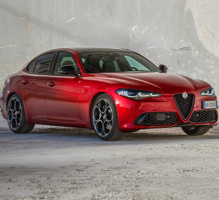 Alfa Romeo Giulia — Centurion Car Hire