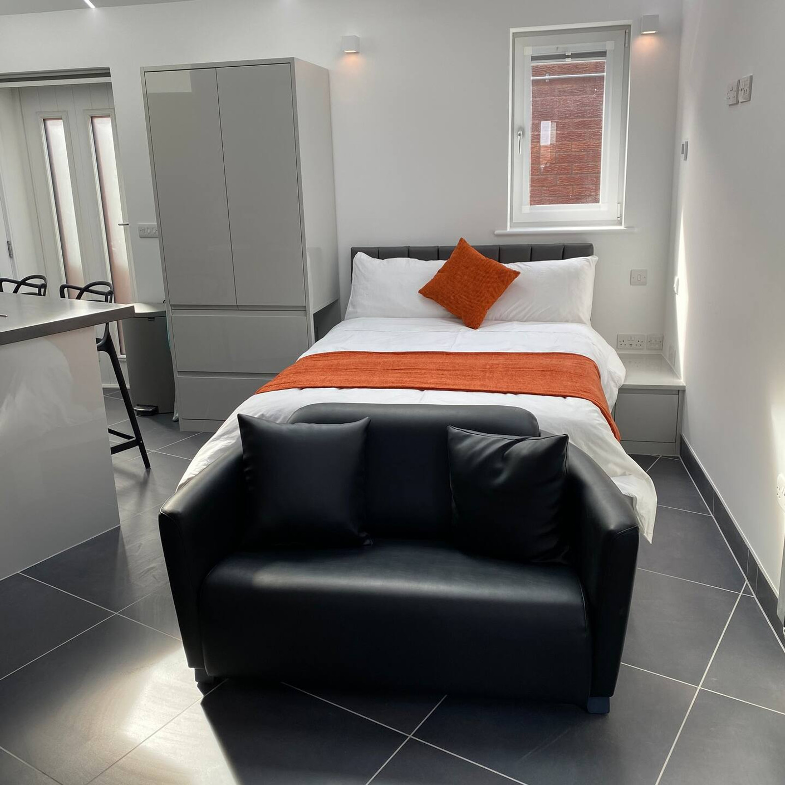 Second bedroom